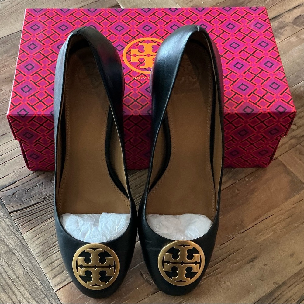 Tory Burch Benton Black Leather Pump, 50mm, Size 9